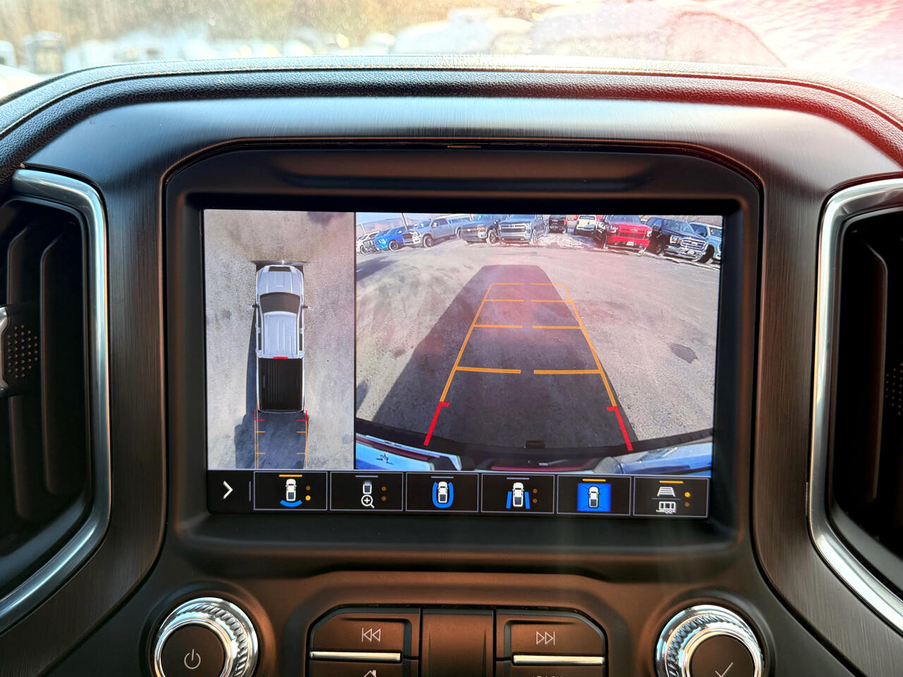 GMC Sierra 2500HD AT4 Crew Cab 4WD 2023