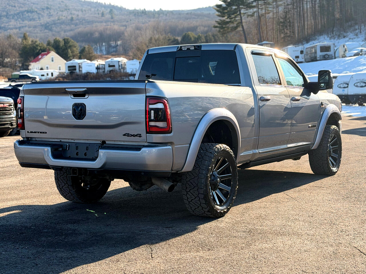 RAM 2500 Limited Crew Cab SWB 4WD 2023