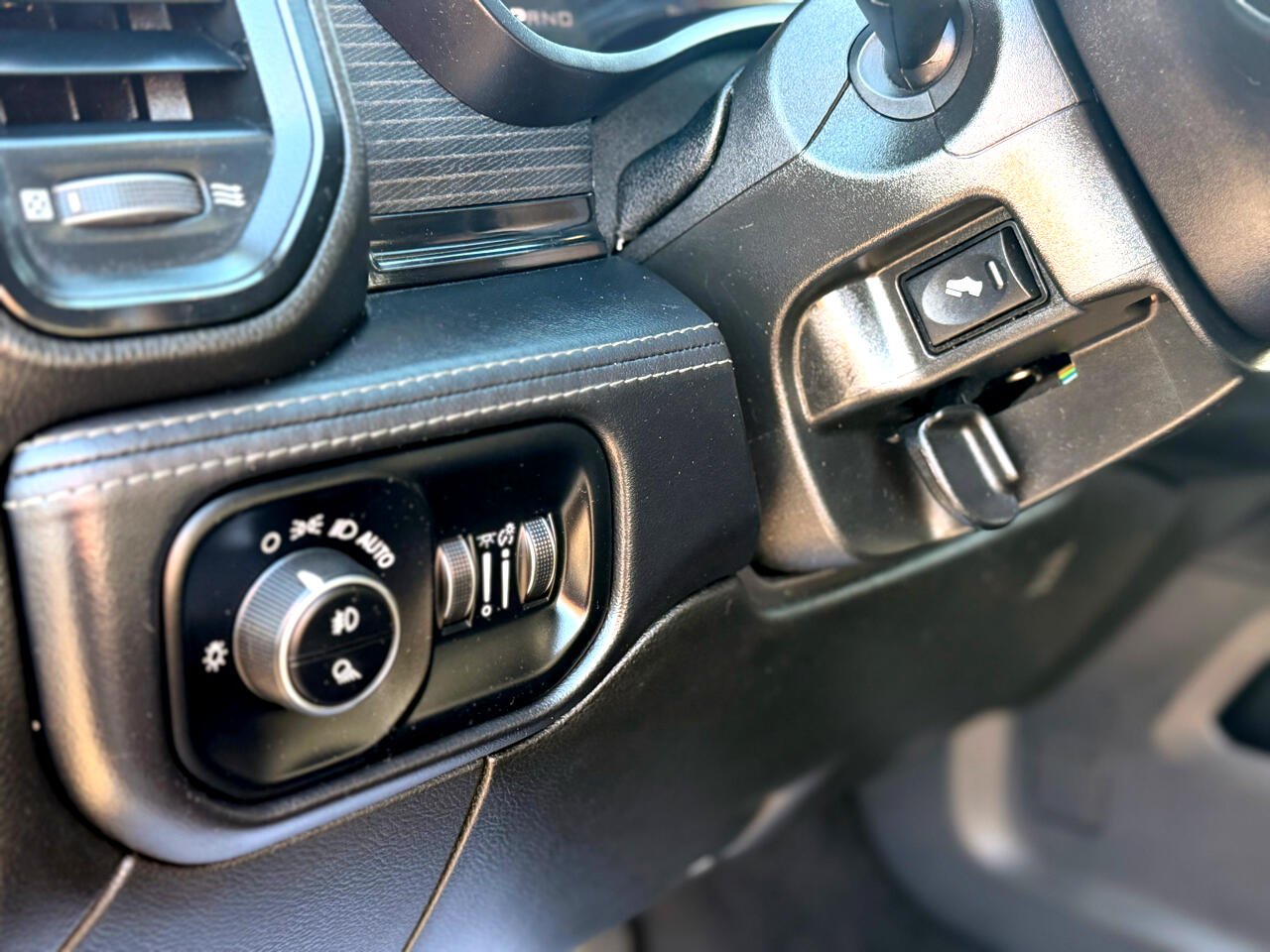 RAM 2500 Limited Crew Cab SWB 4WD 2023