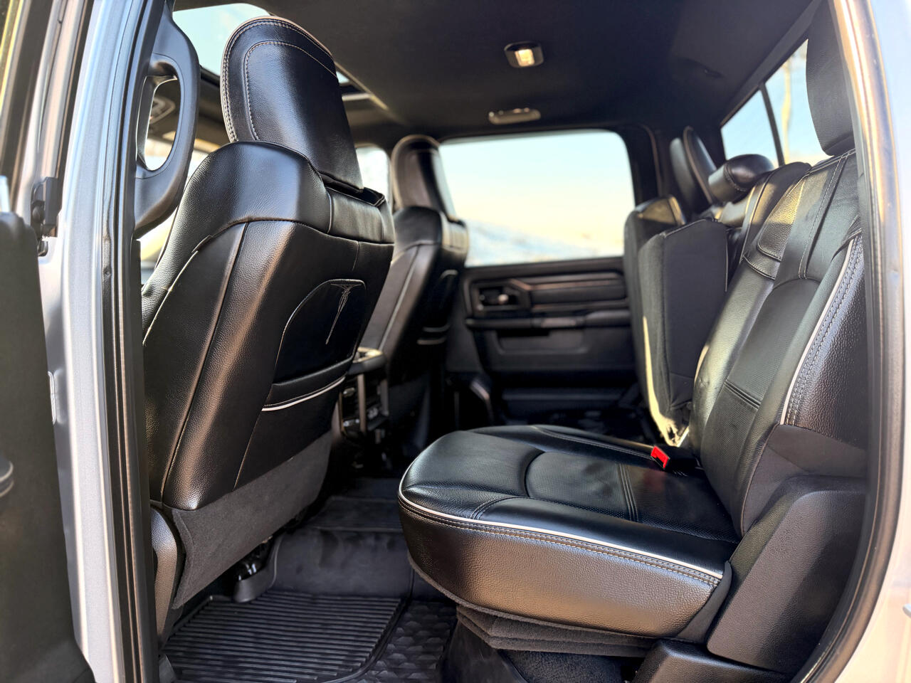 RAM 2500 Limited Crew Cab SWB 4WD 2023