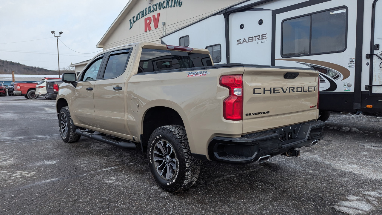 Chevrolet Silverado 1500 Trail Boss LT Crew Cab 4WD 2022