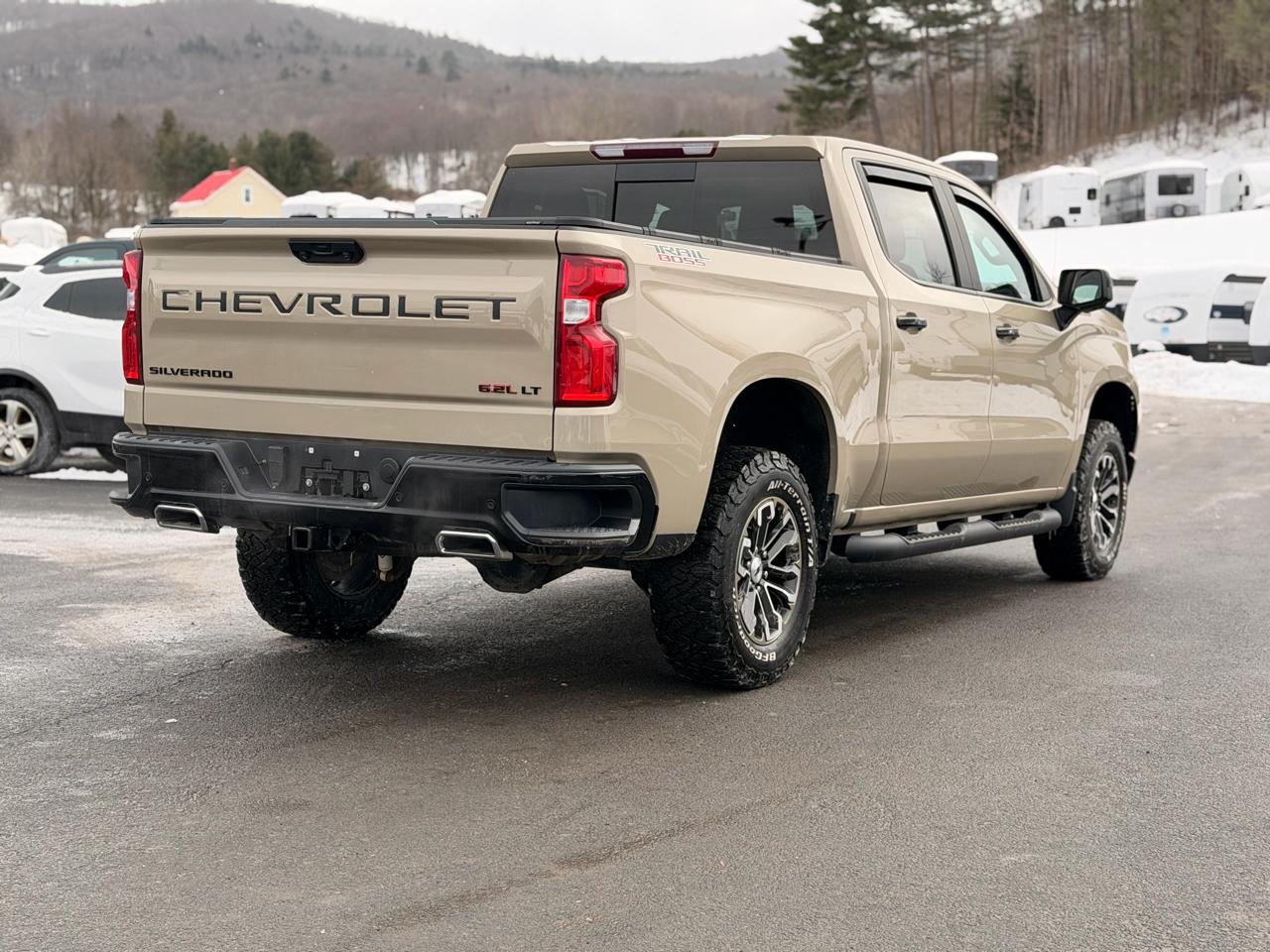 Chevrolet Silverado 1500 Trail Boss LT Crew Cab 4WD 2022