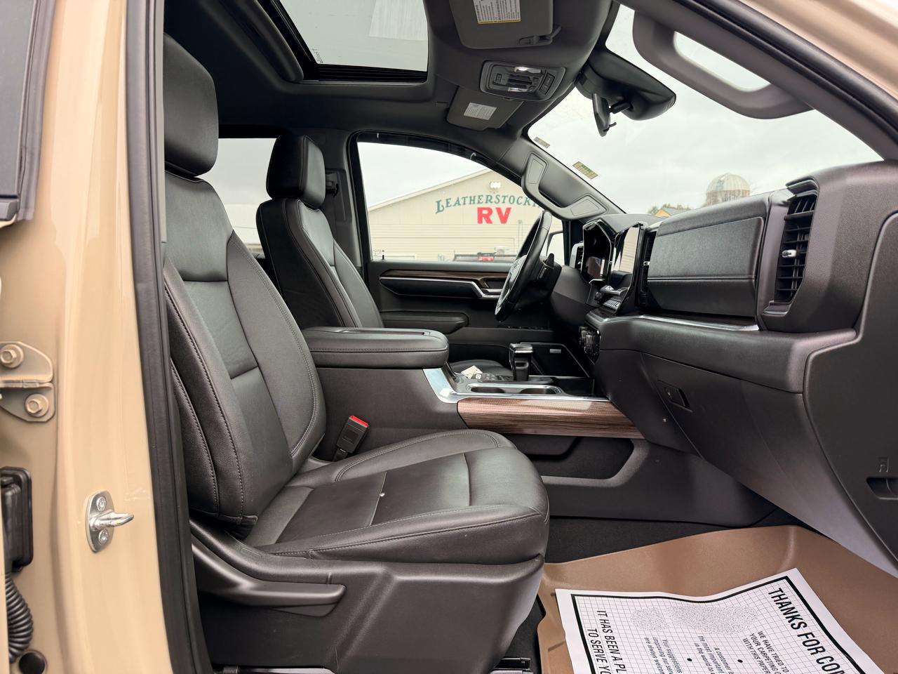 Chevrolet Silverado 1500 Trail Boss LT Crew Cab 4WD 2022