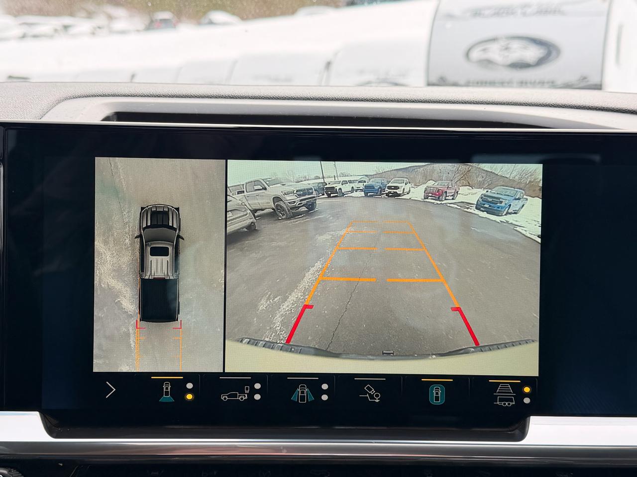 Chevrolet Silverado 1500 Trail Boss LT Crew Cab 4WD 2022