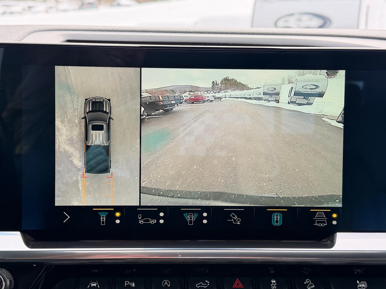 Chevrolet Silverado 1500 Trail Boss LT Crew Cab 4WD 2022