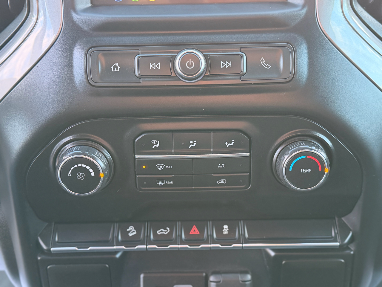 Chevrolet Silverado 1500  2021