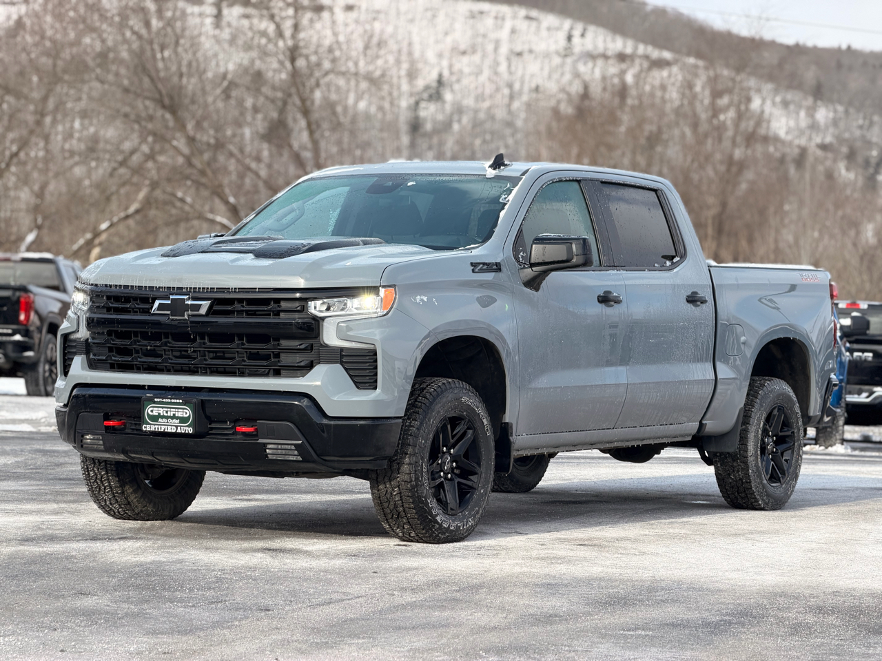 2024 Chevrolet Silverado 1500 Trail Boss LT Crew Cab 4WD