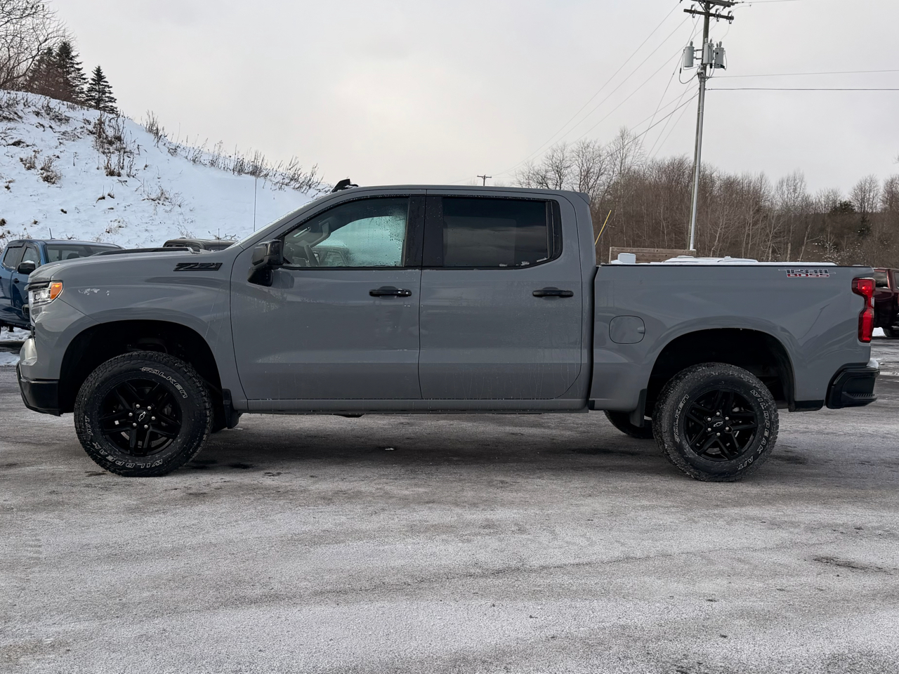 Chevrolet Silverado 1500 Trail Boss LT Crew Cab 4WD 2024