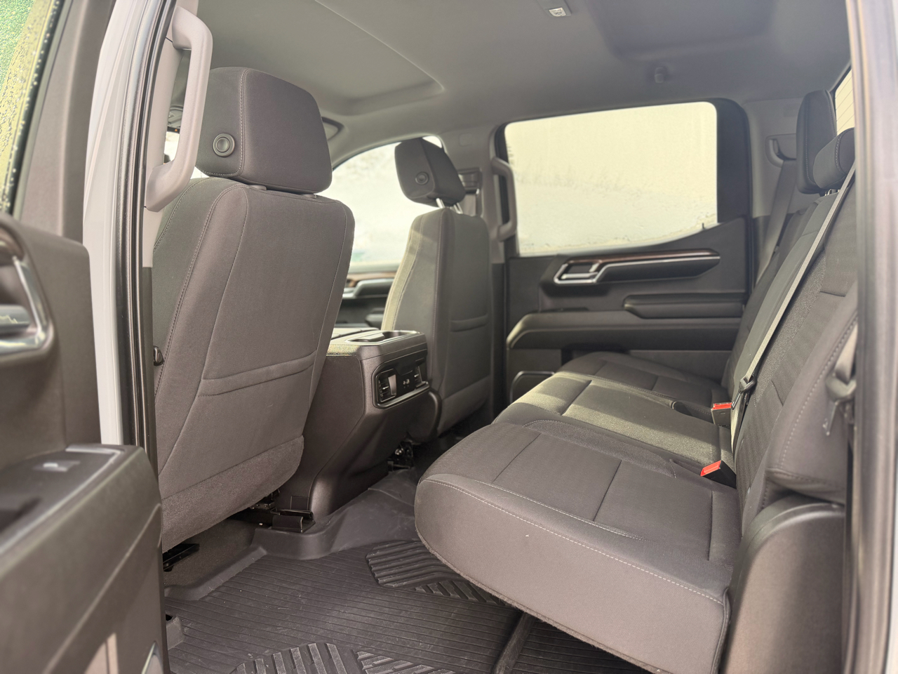 Chevrolet Silverado 1500 Trail Boss LT Crew Cab 4WD 2024