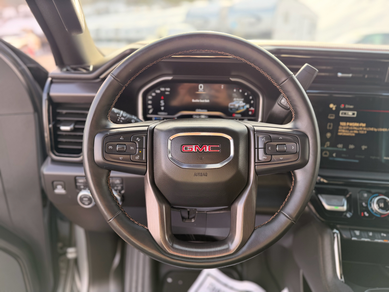 GMC Sierra 2500HD AT4 Crew Cab 4WD 2024