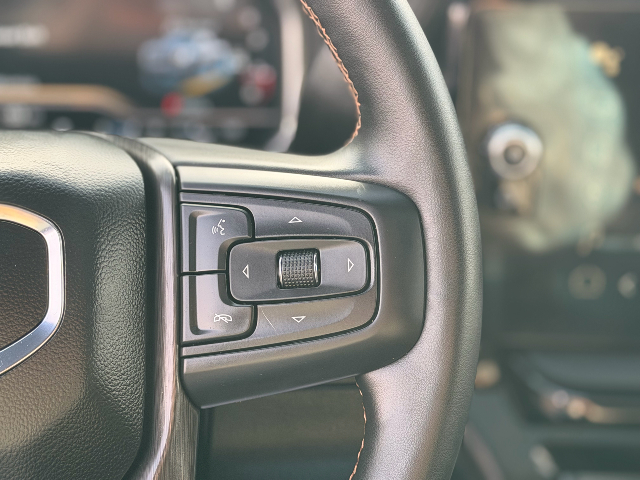 GMC Sierra 2500HD AT4 Crew Cab 4WD 2024