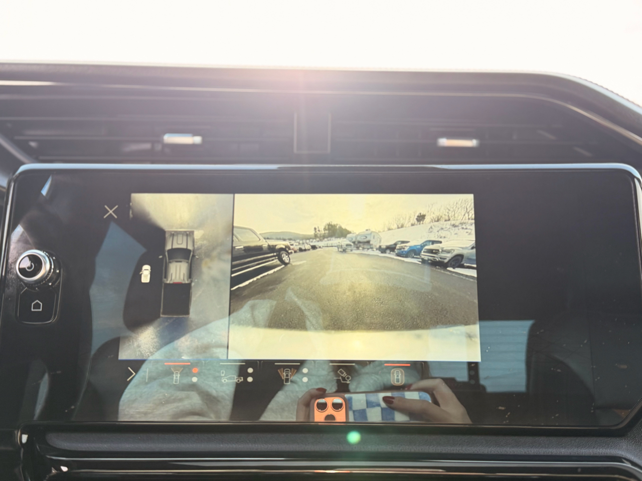 GMC Sierra 2500HD AT4 Crew Cab 4WD 2024