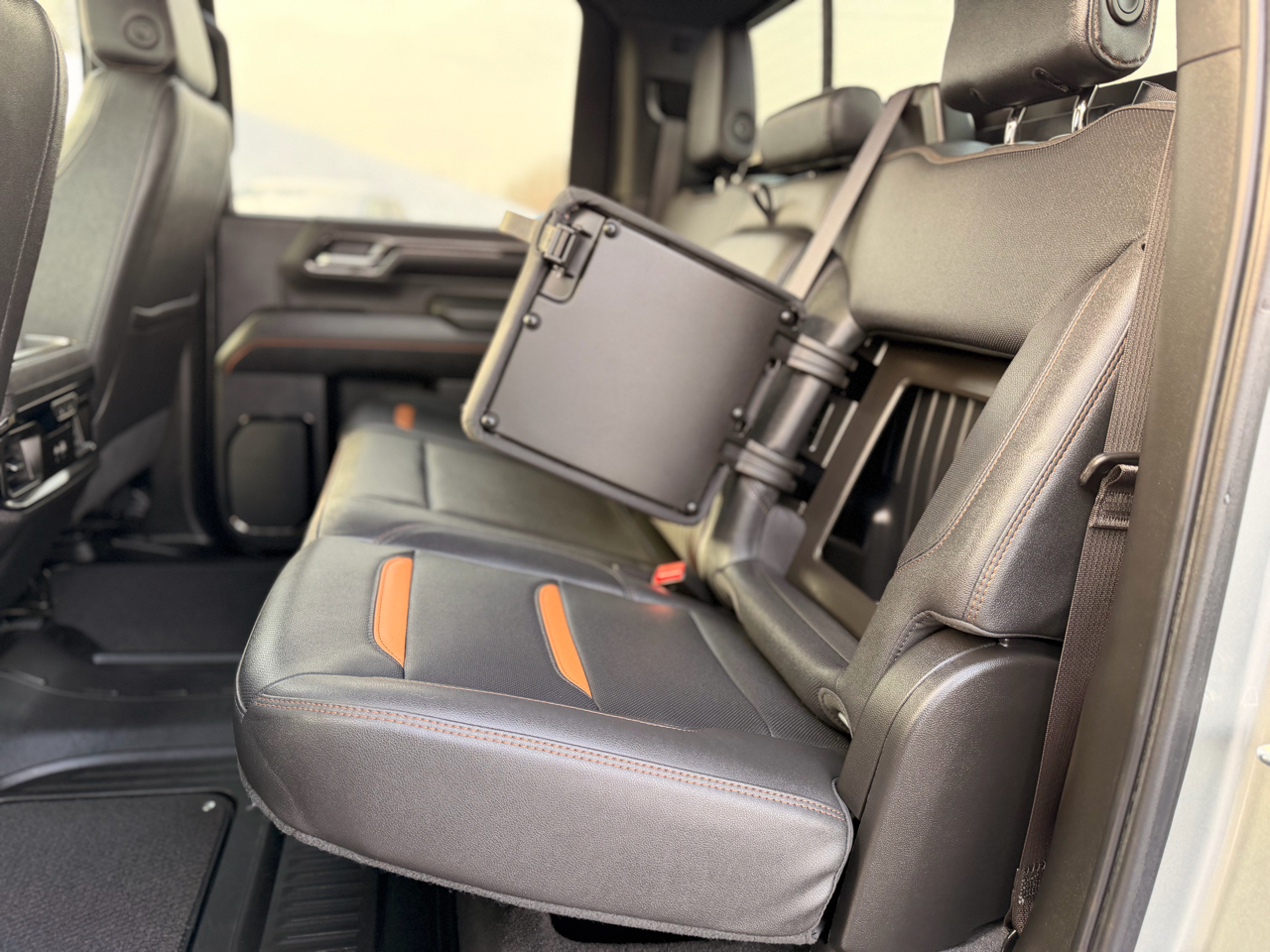 GMC Sierra 2500HD AT4 Crew Cab 4WD 2024