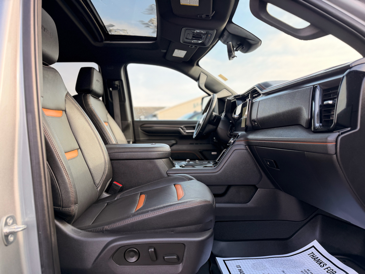 GMC Sierra 2500HD AT4 Crew Cab 4WD 2024