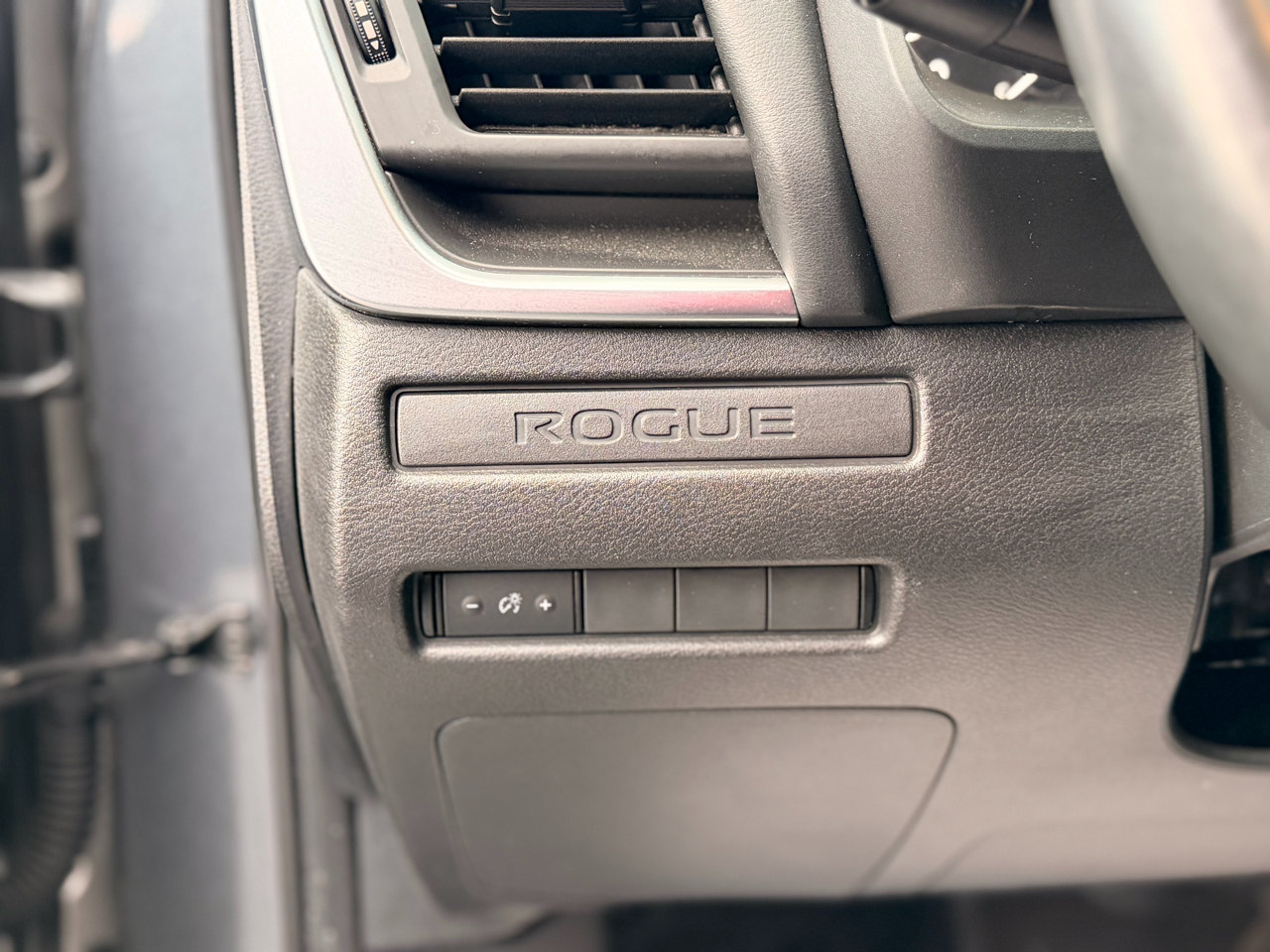 Nissan Rogue S AWD 2023