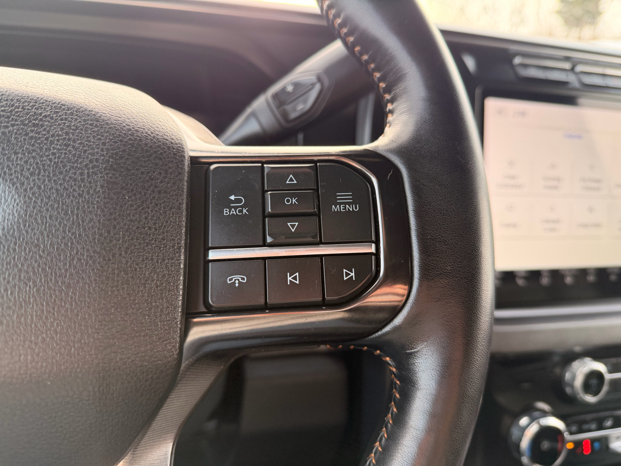 Ford F-250 SD Platinum Crew Cab 4WD 2023