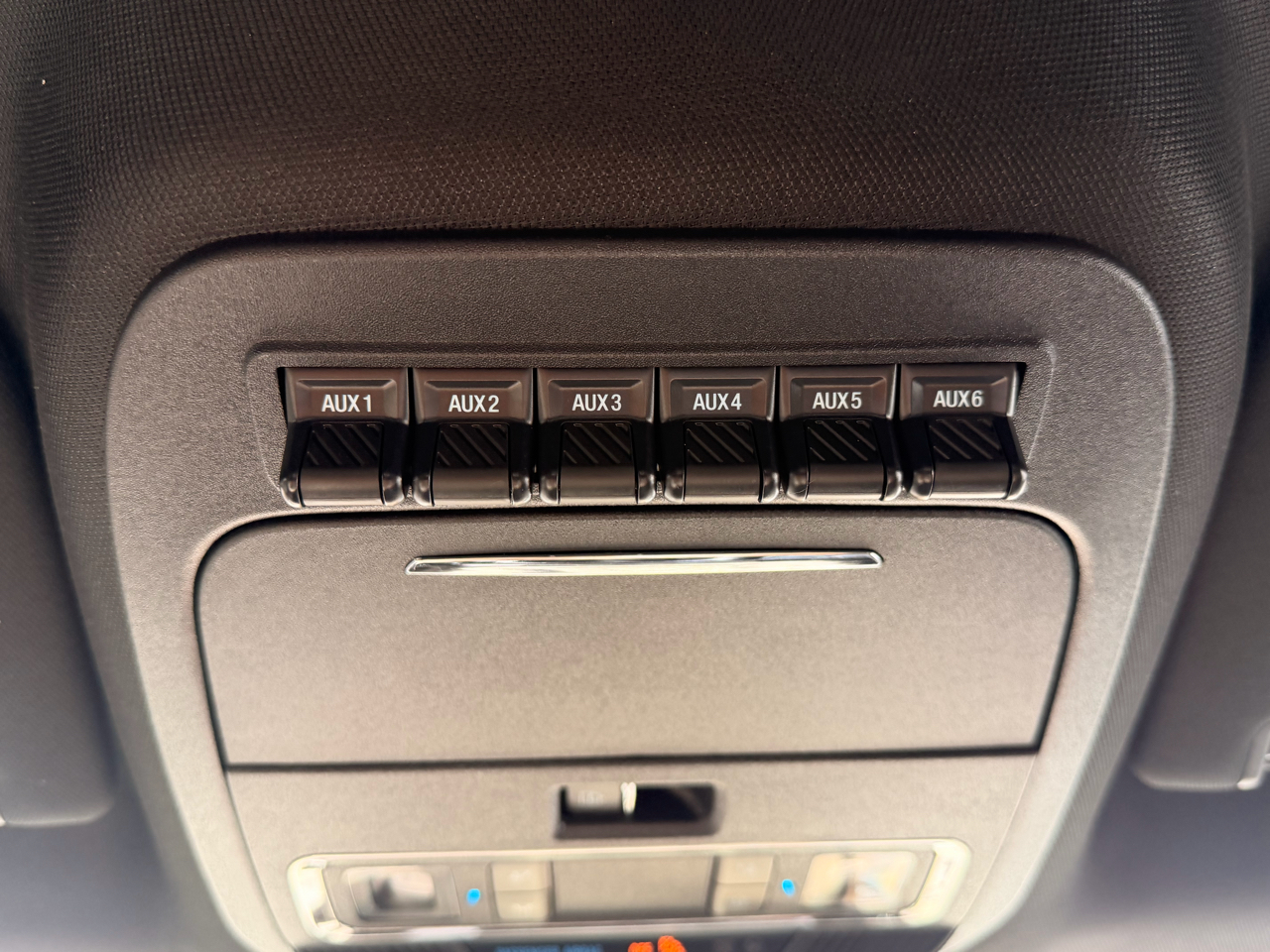 Ford F-250 SD Platinum Crew Cab 4WD 2023