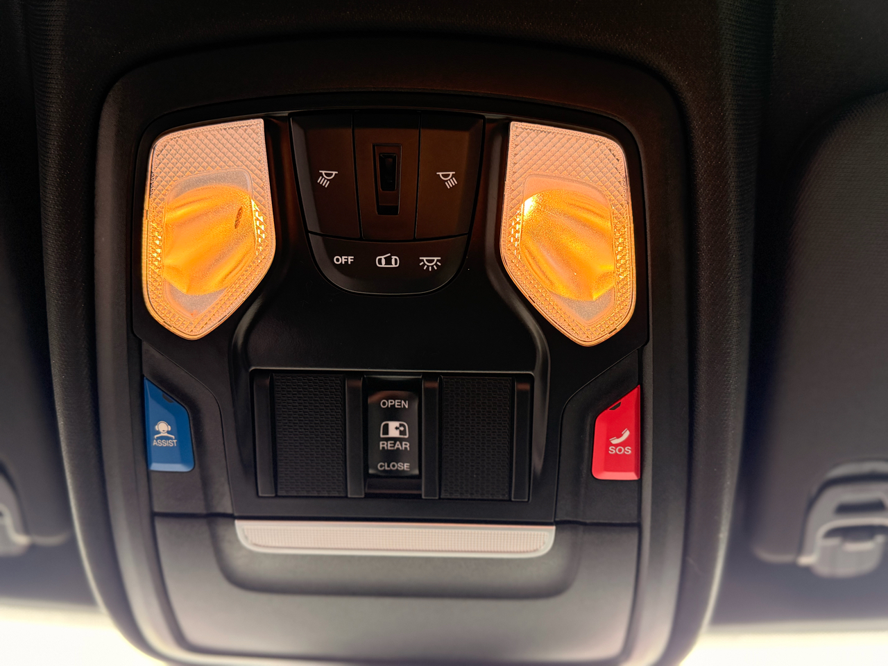 RAM 1500 Big Horn Quad Cab 4WD 2022