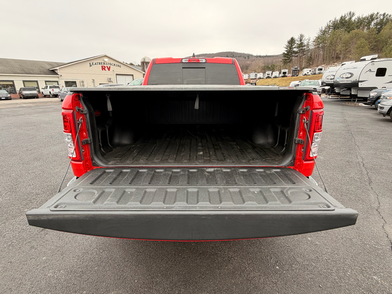 RAM 1500 Big Horn Quad Cab 4WD 2022