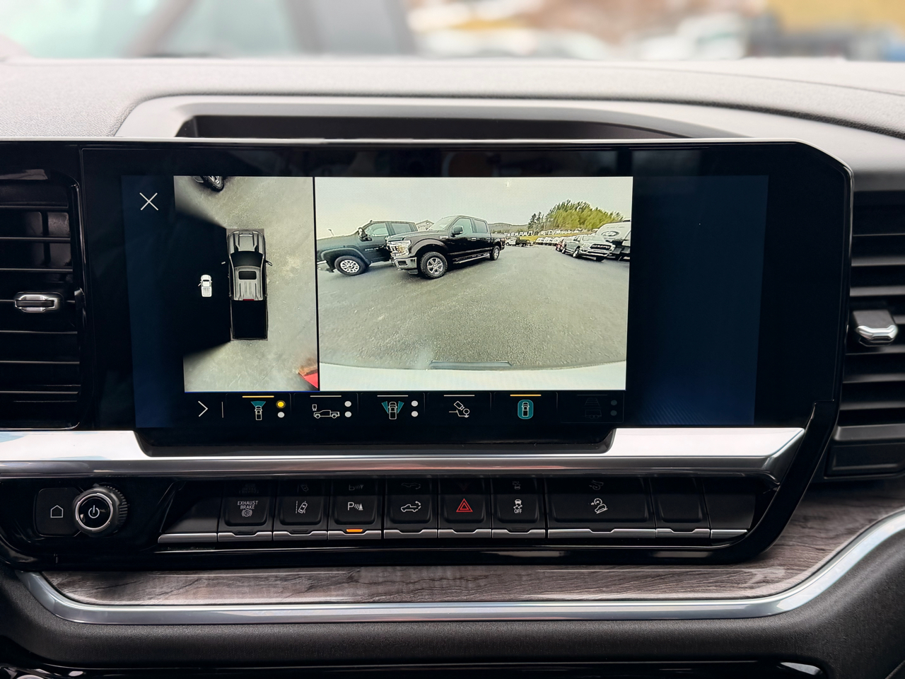 Chevrolet Silverado 2500HD LTZ Crew Cab 4WD 2024