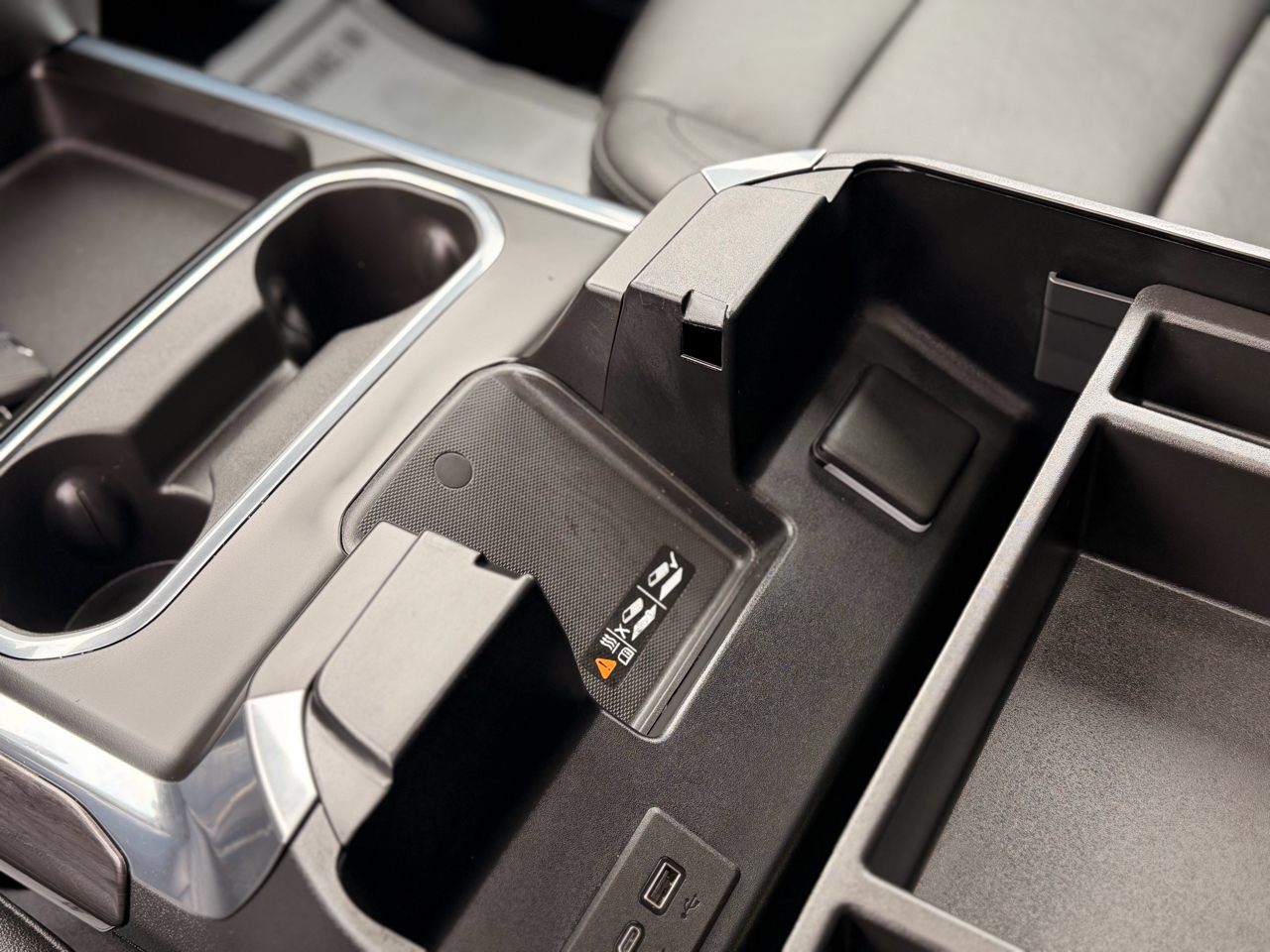 Chevrolet Silverado 2500HD LTZ Crew Cab 4WD 2024