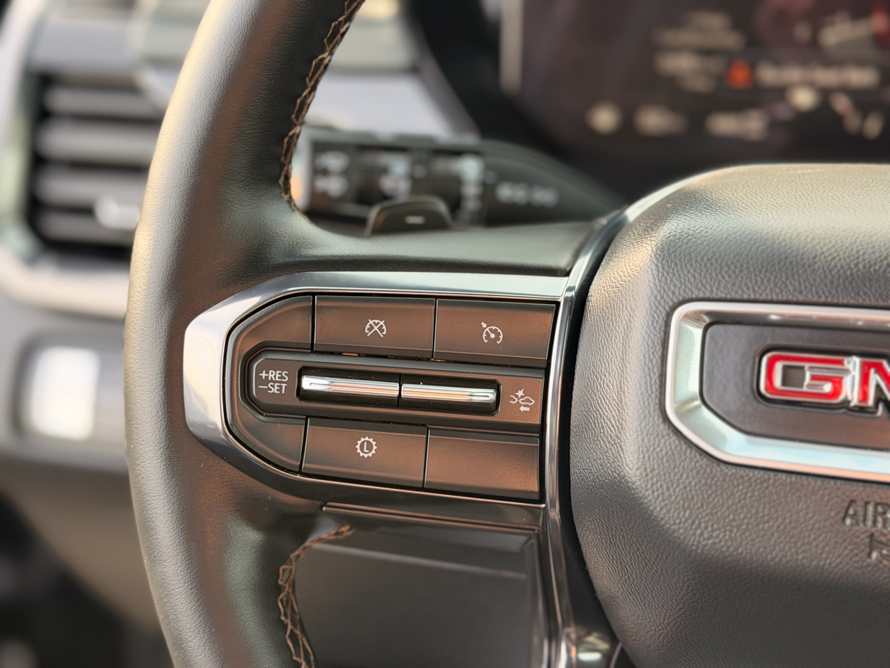 GMC Acadia AT4 AWD 2025