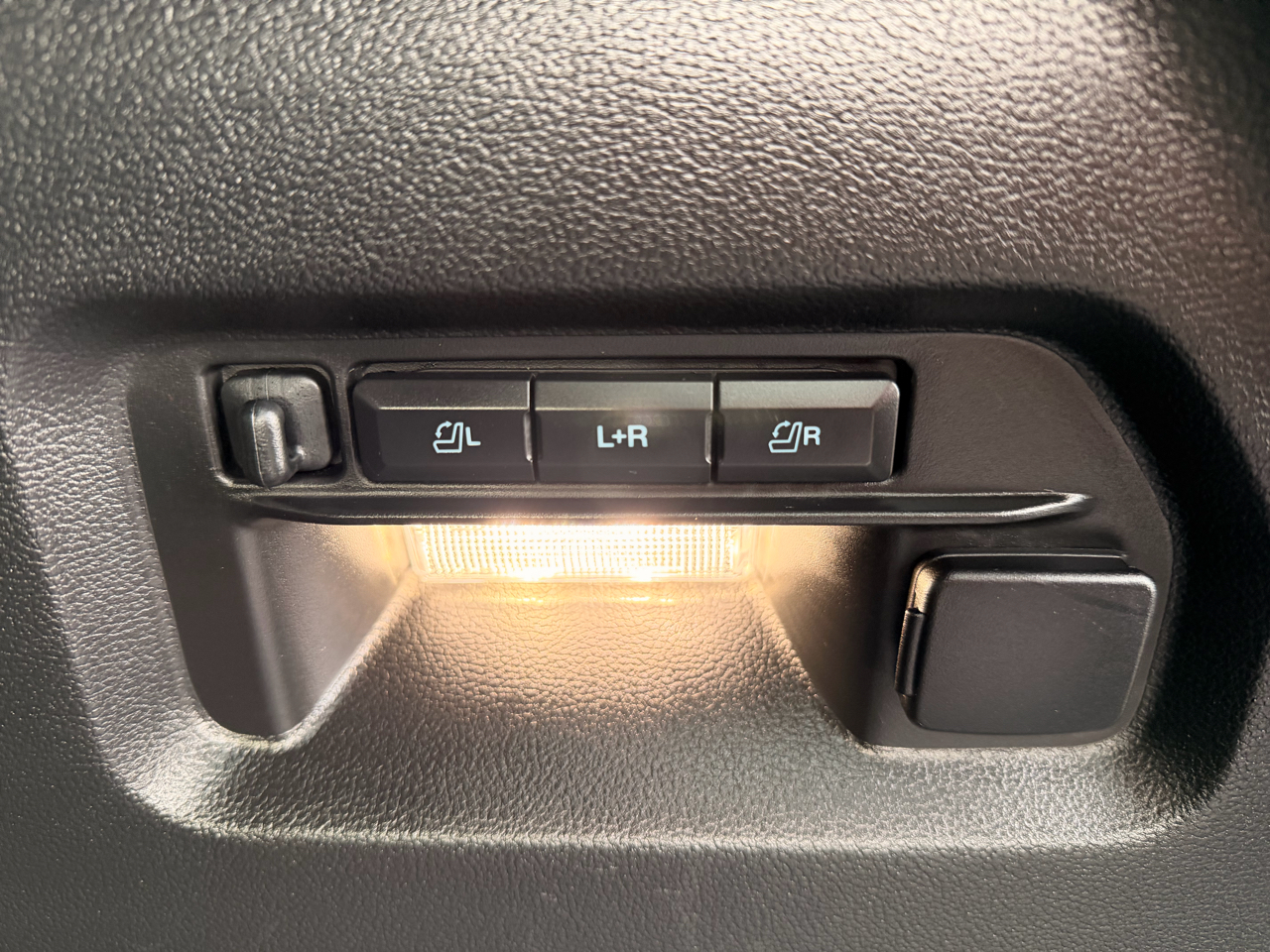 Ford Explorer Timberline AWD 2024