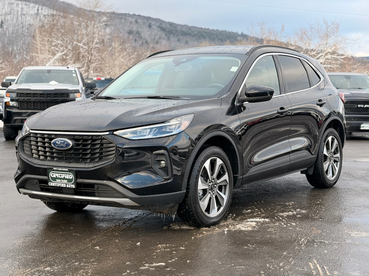 2025 Ford Escape Platinum AWD