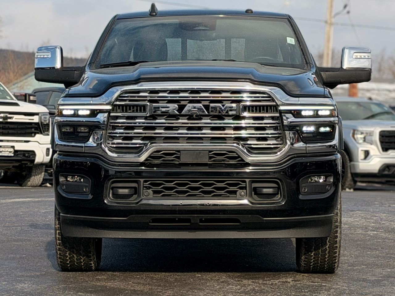 RAM 2500 Limited Crew Cab 4WD 2025