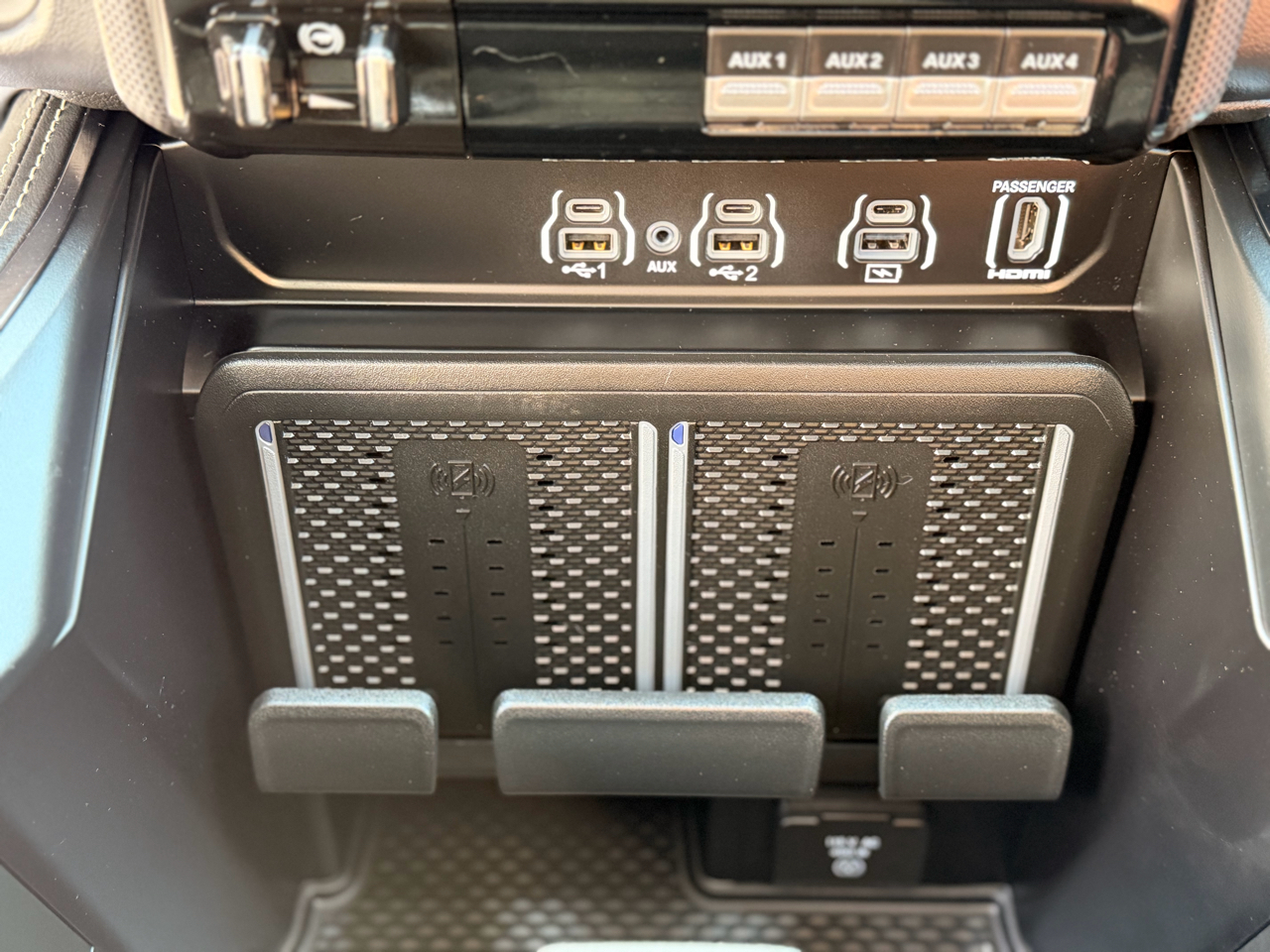 RAM 2500 Limited Crew Cab 4WD 2025