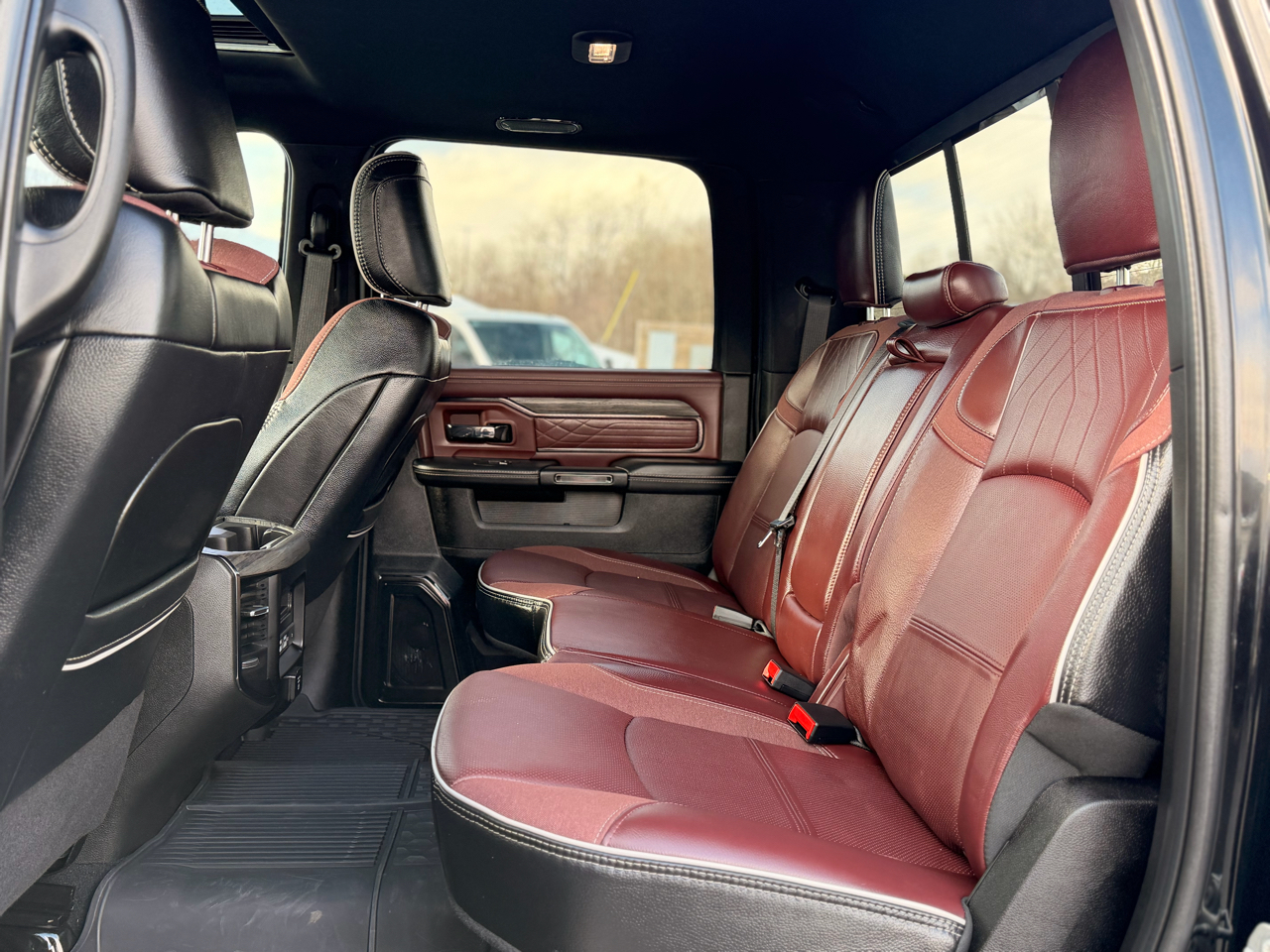 RAM 2500 Limited Crew Cab 4WD 2025