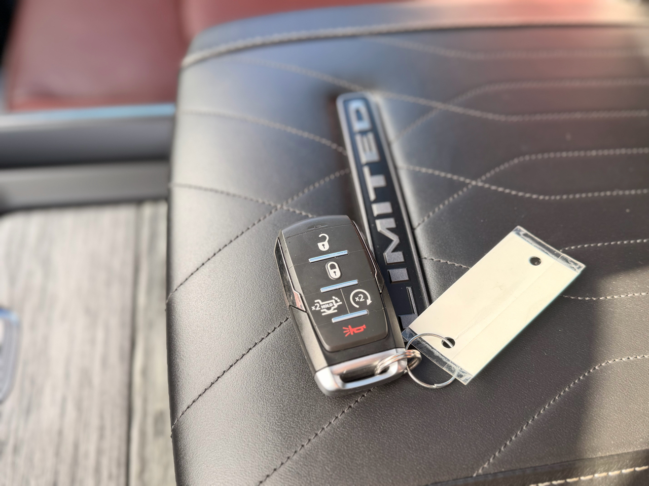 RAM 2500 Limited Crew Cab 4WD 2025