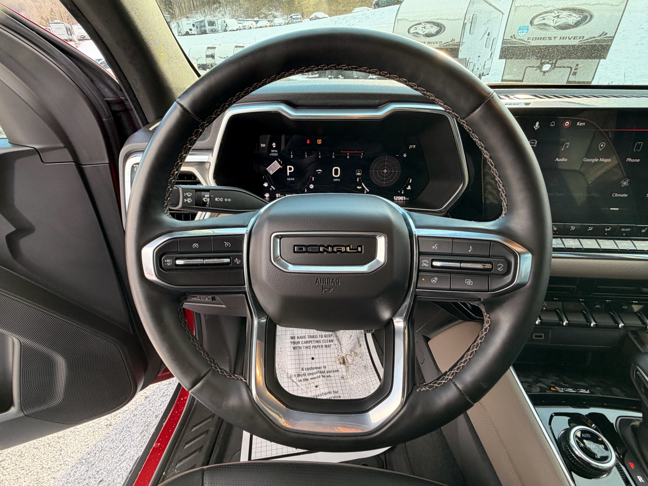 GMC Canyon Denali Crew Cab 4WD 2023