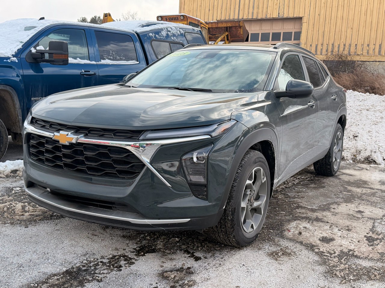 2025 Chevrolet Trax LT