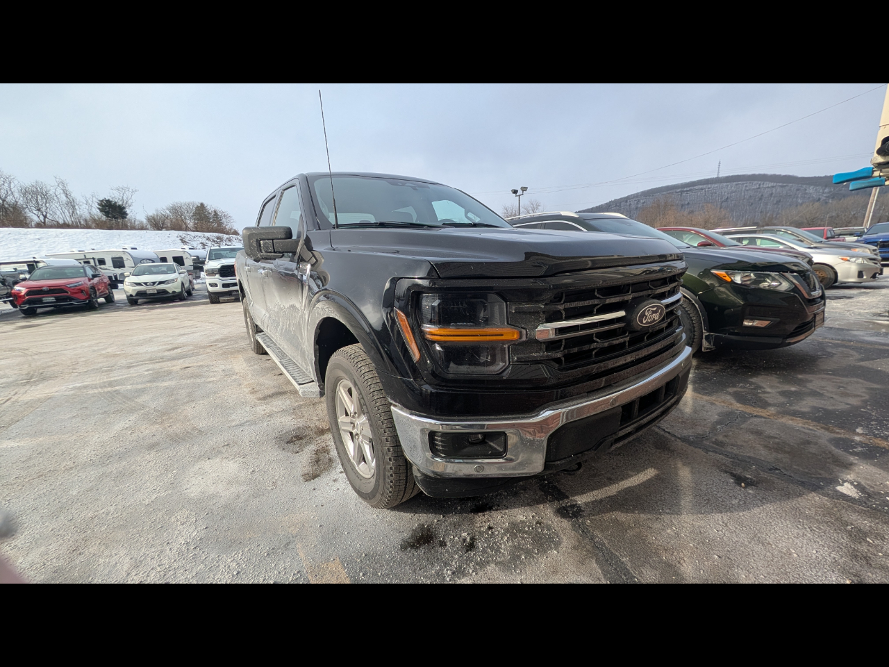 2024 Ford F-150 XLT SuperCrew 4WD