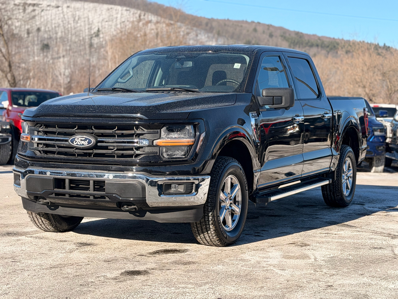 2024 Ford F-150 XLT SuperCrew 4WD