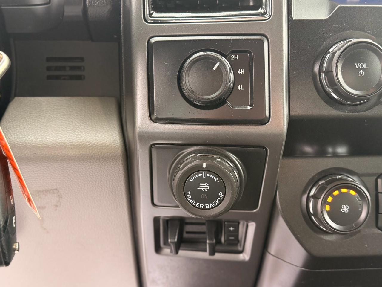 Ford F-150 XLT SuperCrew 4WD 2020