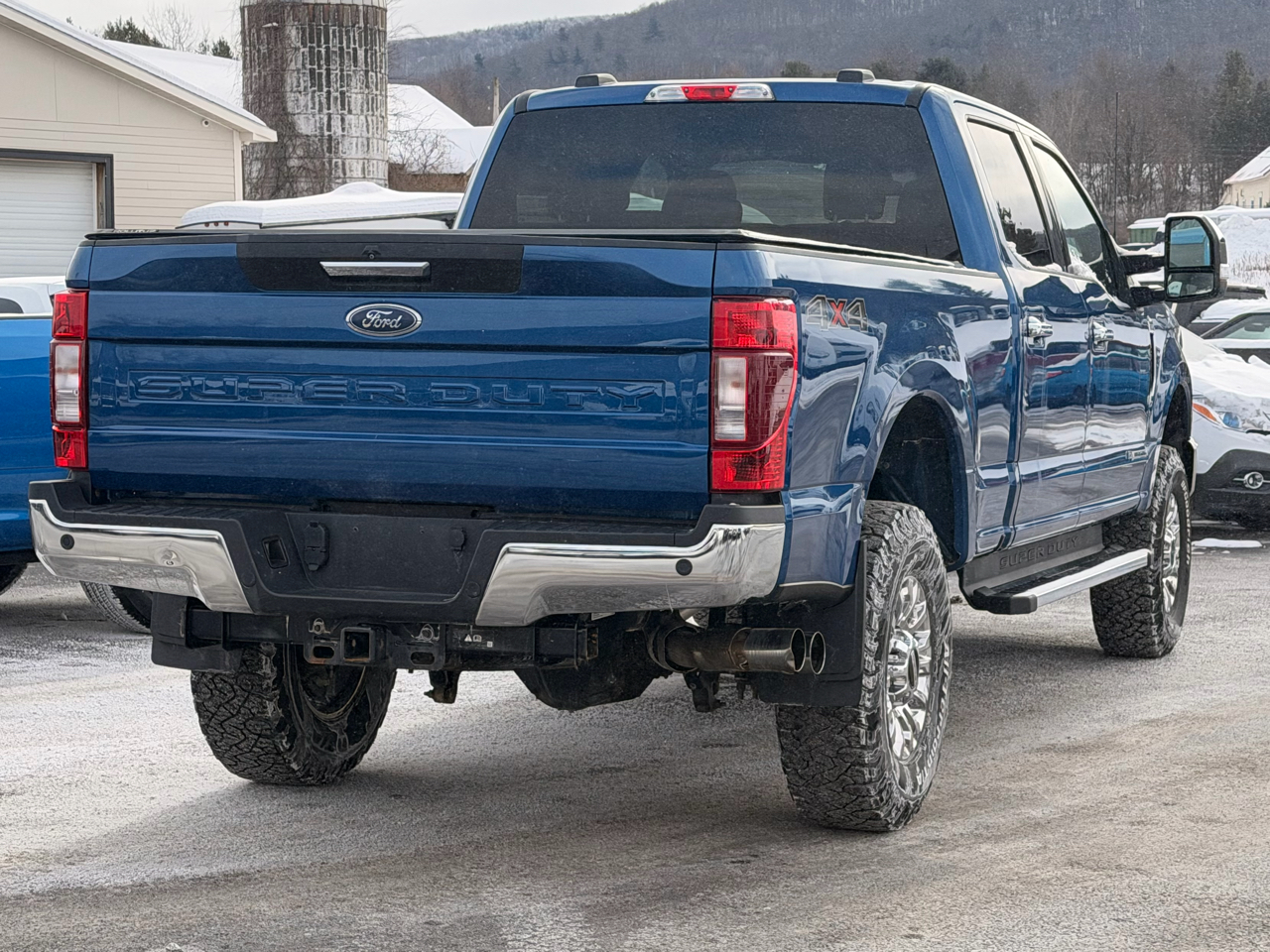 Ford F-250 SD XLT Crew Cab 4WD 2022