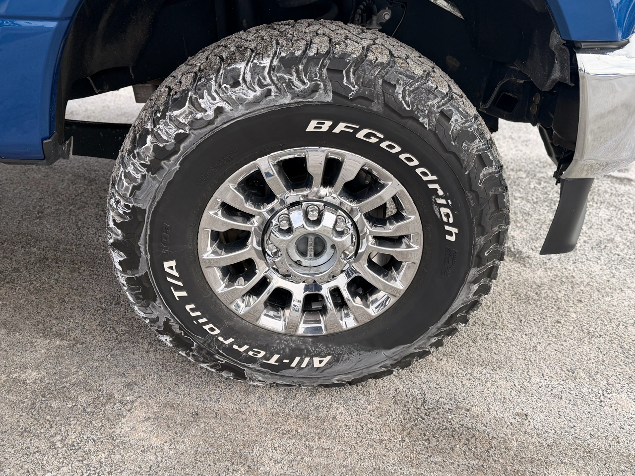 Ford F-250 SD XLT Crew Cab 4WD 2022