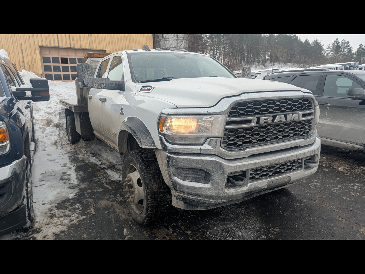 2019 RAM 5500 Crew Cab LWB 4WD DRW