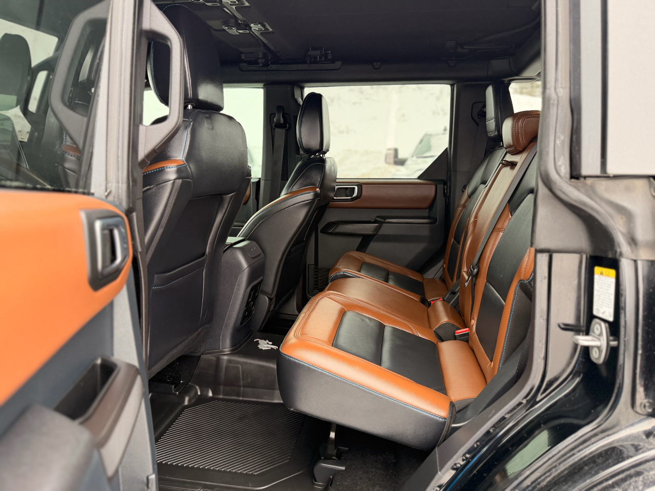 Ford Bronco Outer Banks 4-Door 2024