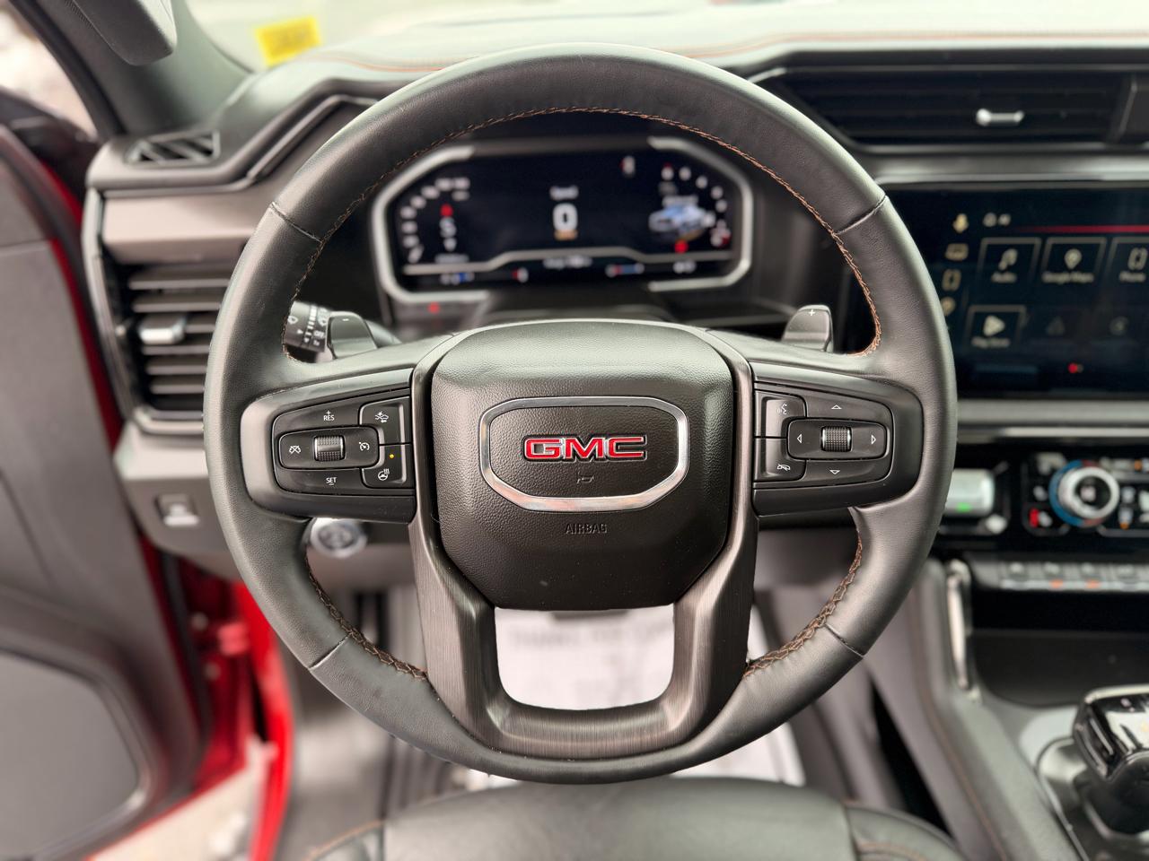 GMC Sierra 1500 AT4 Crew Cab 4WD 2024