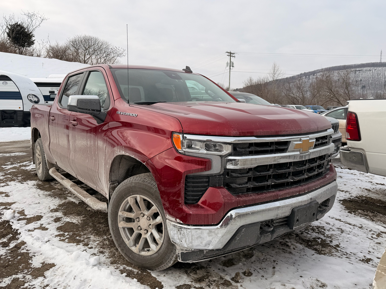 2022 Chevrolet Silverado 1500 LT Crew Cab 4WD