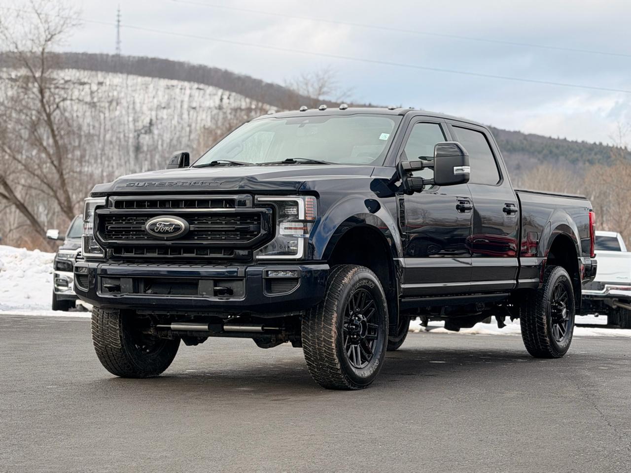 2021 Ford F-350 SD Lariat Crew Cab 4WD