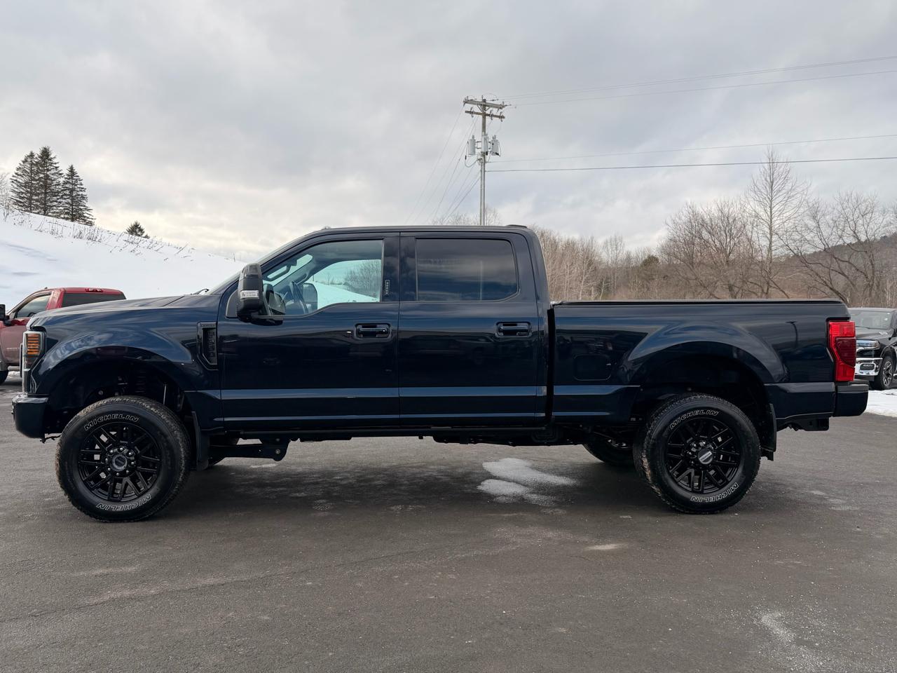 Ford F-350 SD Lariat Crew Cab 4WD 2021