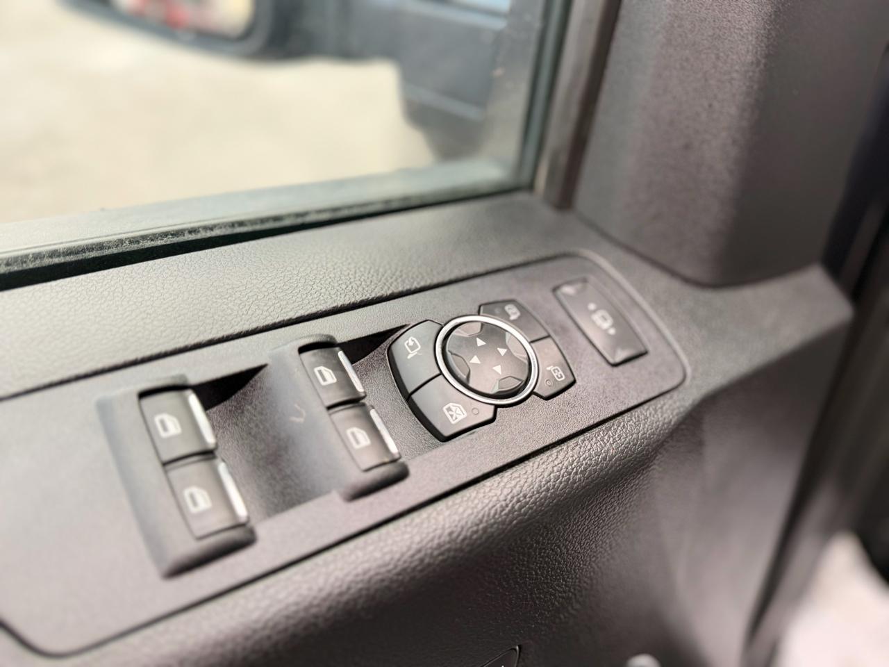 Ford F-350 SD Lariat Crew Cab 4WD 2021