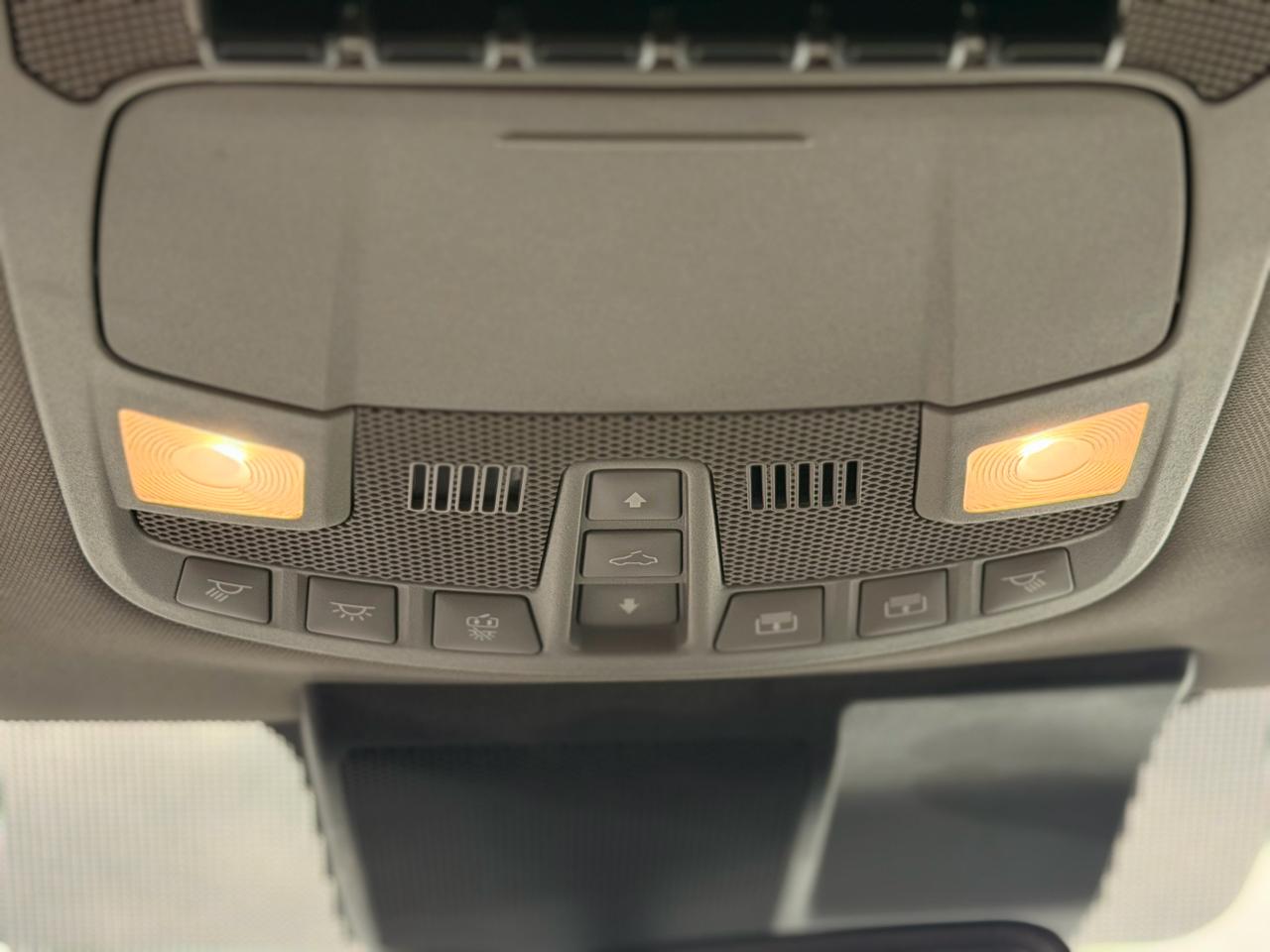 Ford F-350 SD Lariat Crew Cab 4WD 2021