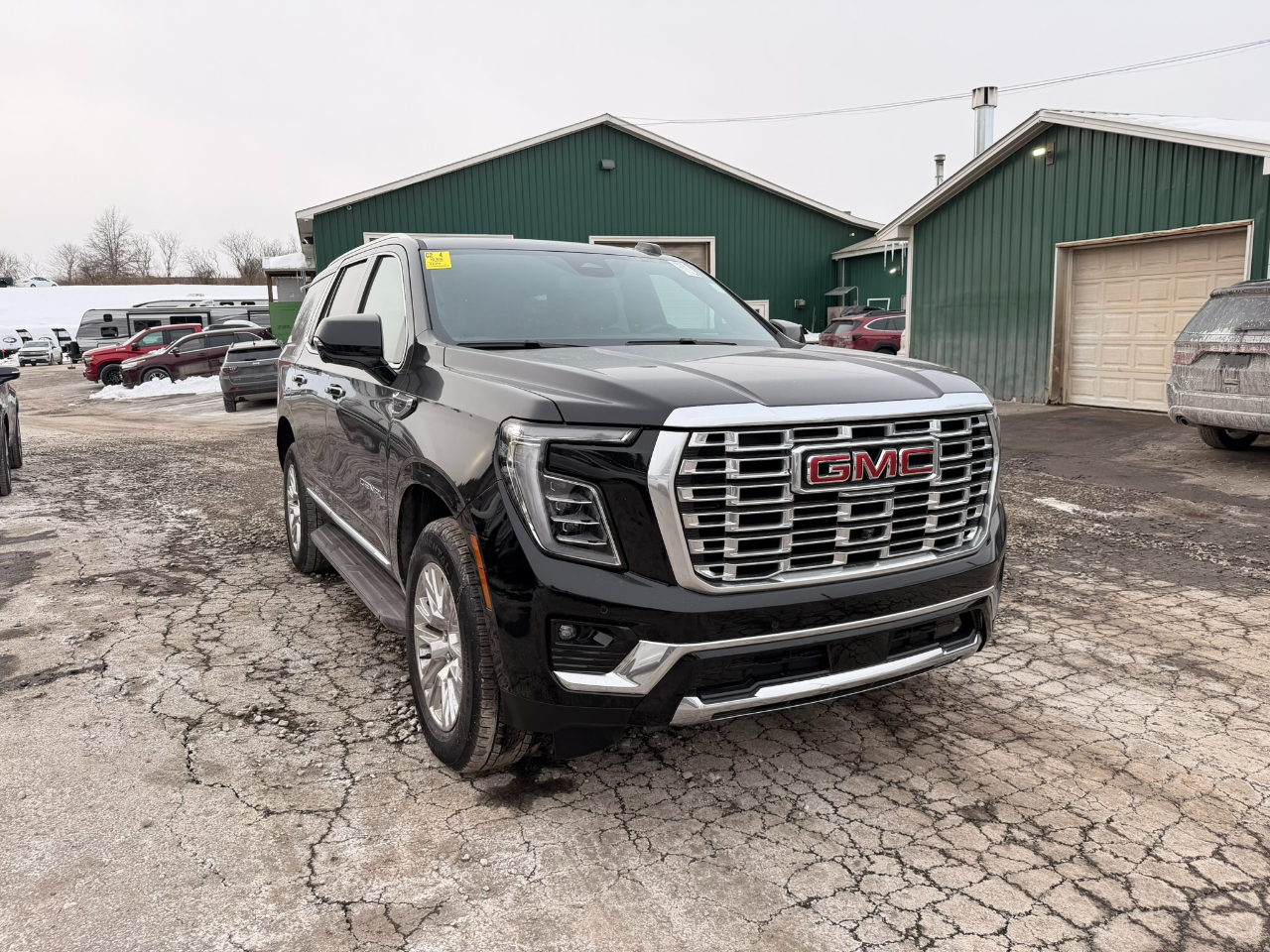 2025 GMC Yukon Denali 4WD