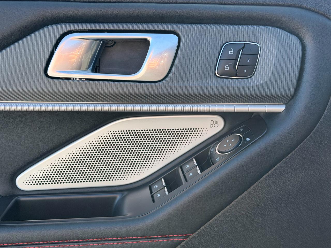 Ford Explorer ST AWD 2025