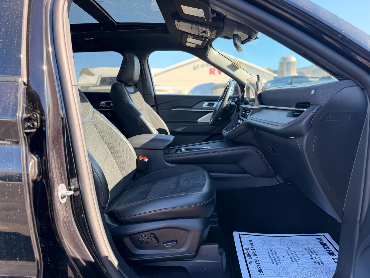 Ford Explorer ST AWD 2025